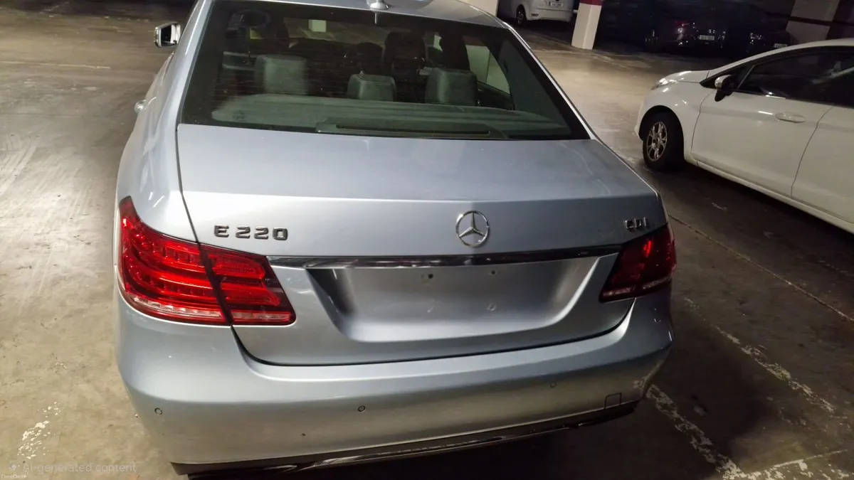 Mercedes-Benz E-Class 2013 - Image 2