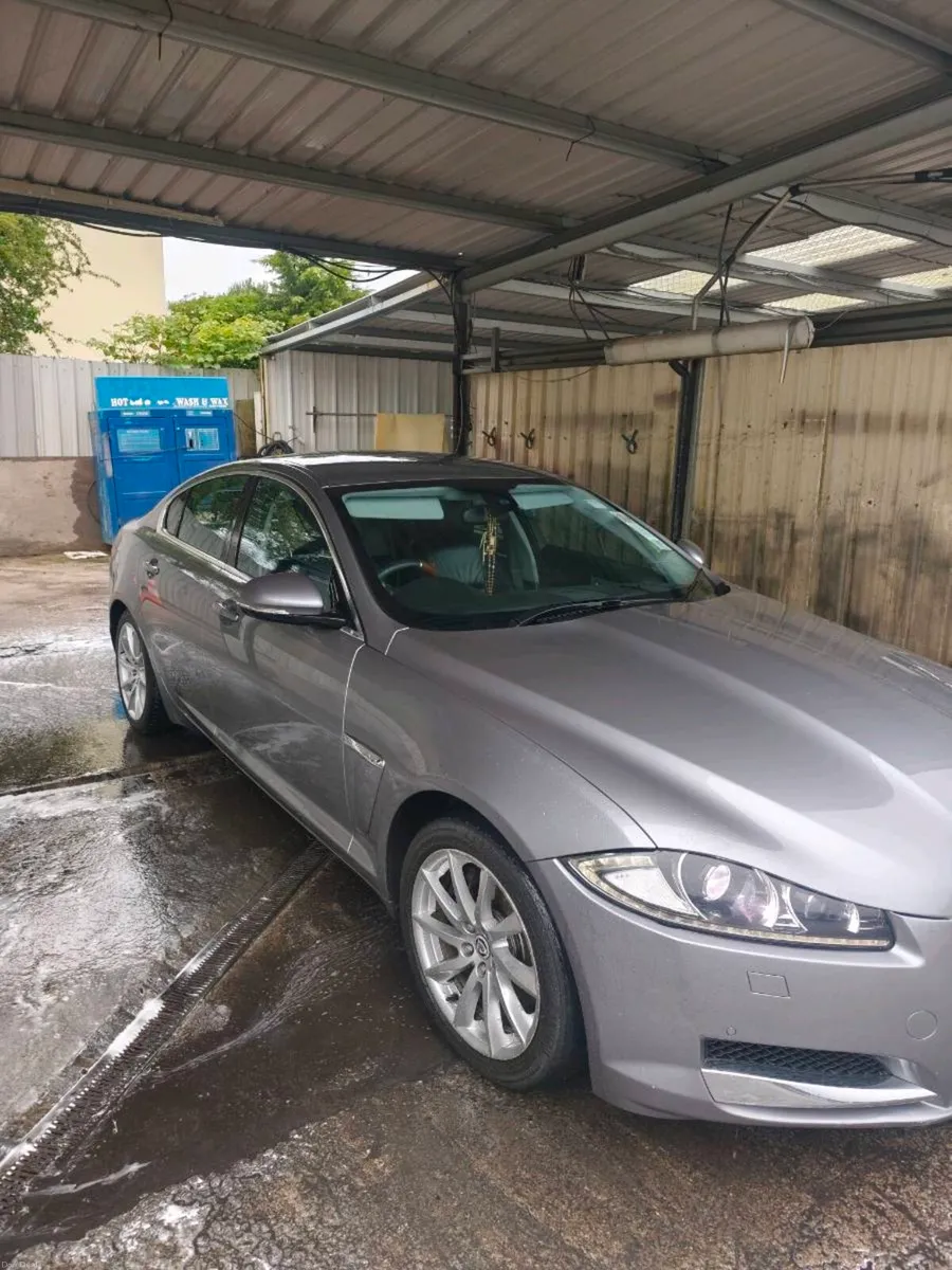 Jaguar xf 2011 NC & TAX - Image 2