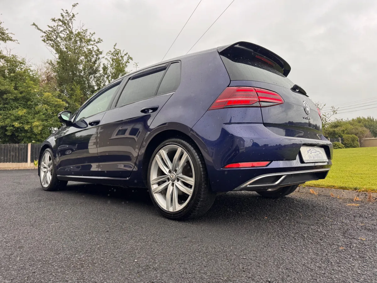 2017 Volkswagen Golf GT - Image 4