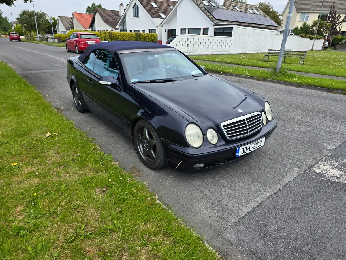Mercedes-Benz CLK 2000 - Image 1