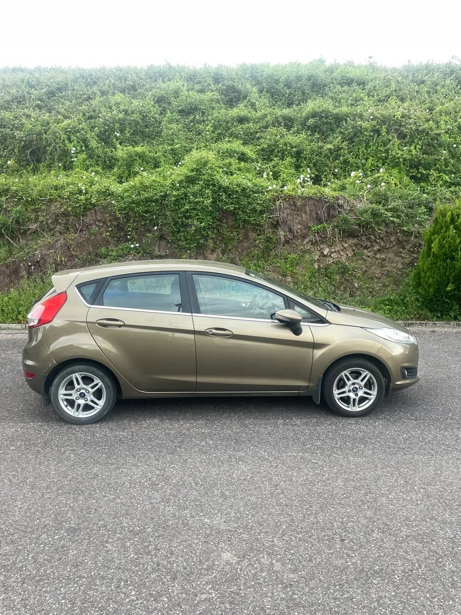 ford Fiesta 1.2 petrol Nct 01/27 - Image 3