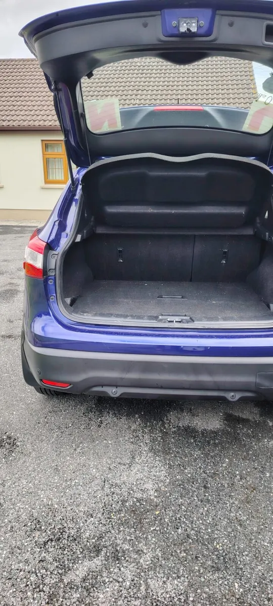 Nissan qashqai 1.5 - Image 2