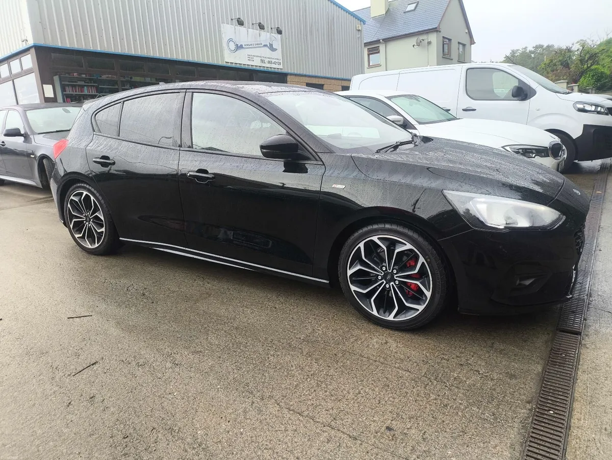 Ford Focus 2018 at line - Image 1