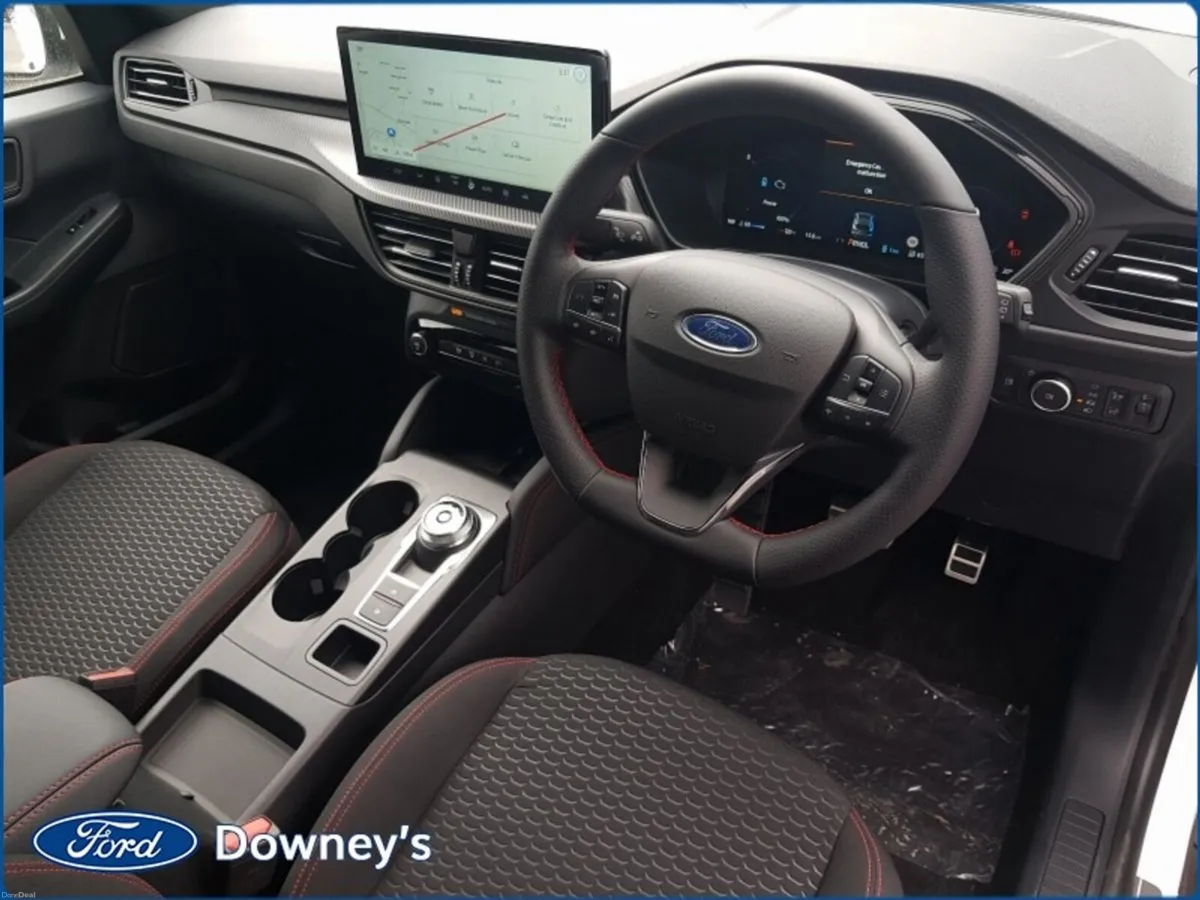 Ford Kuga ST-LINE 2.5 PETROL HYBRID AUTOMATIC Reta - Image 4