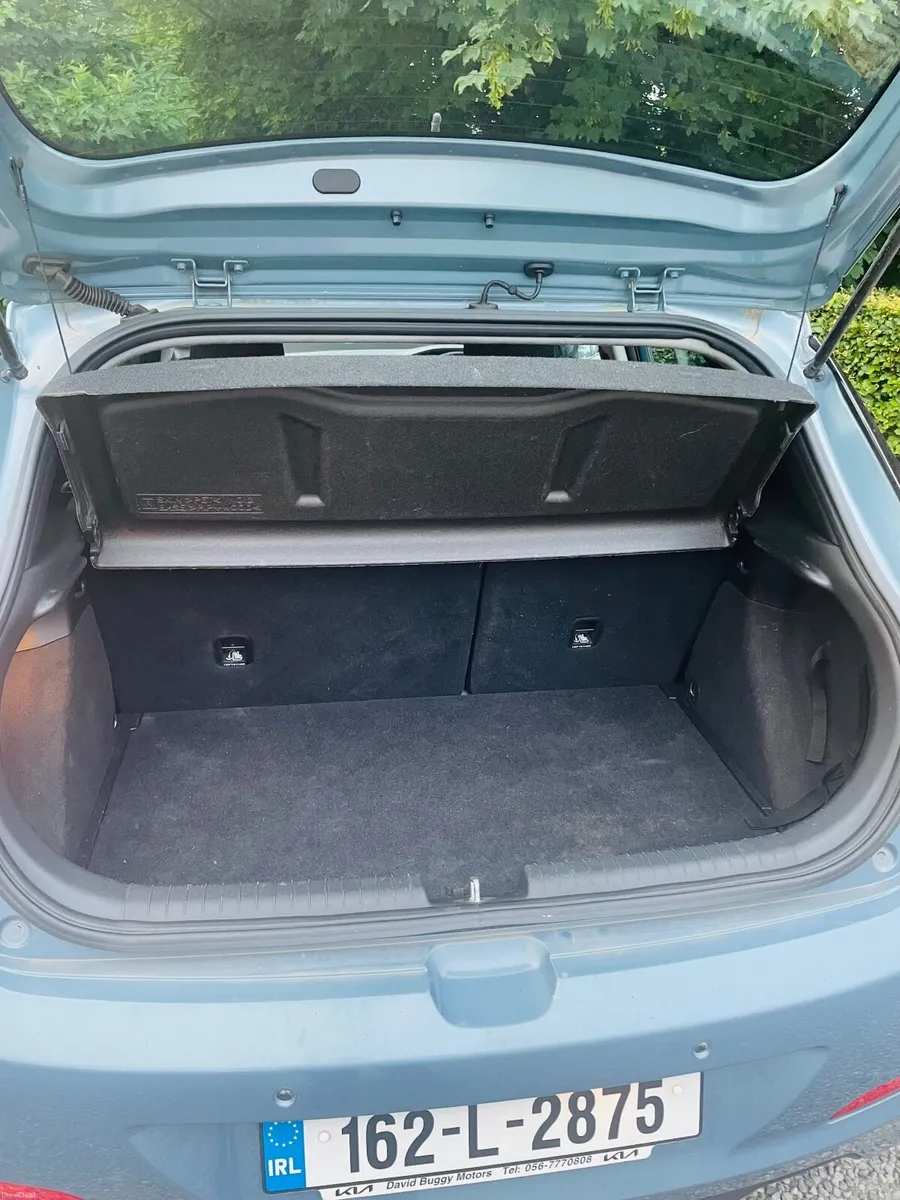 Hyundai i20 2016 1.4 diesel manual - Image 3