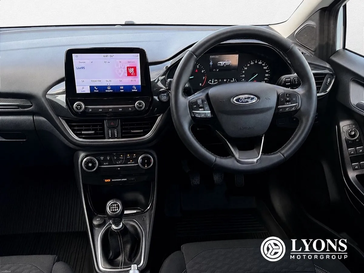 Ford Puma 1.0L EcoBoost Hybrid 155PS Titanium - Image 4