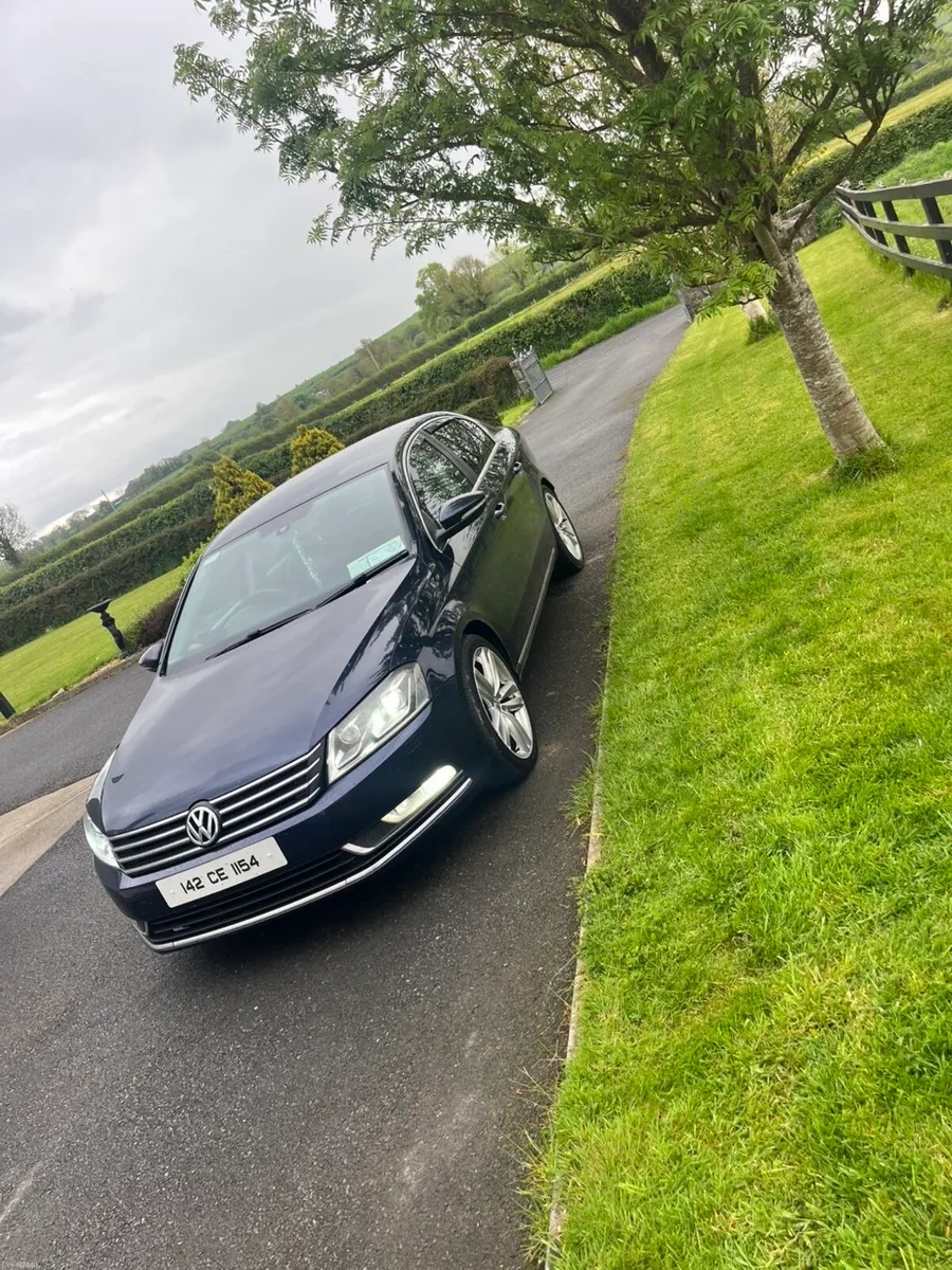 Volkswagen Passat B7 - Image 2