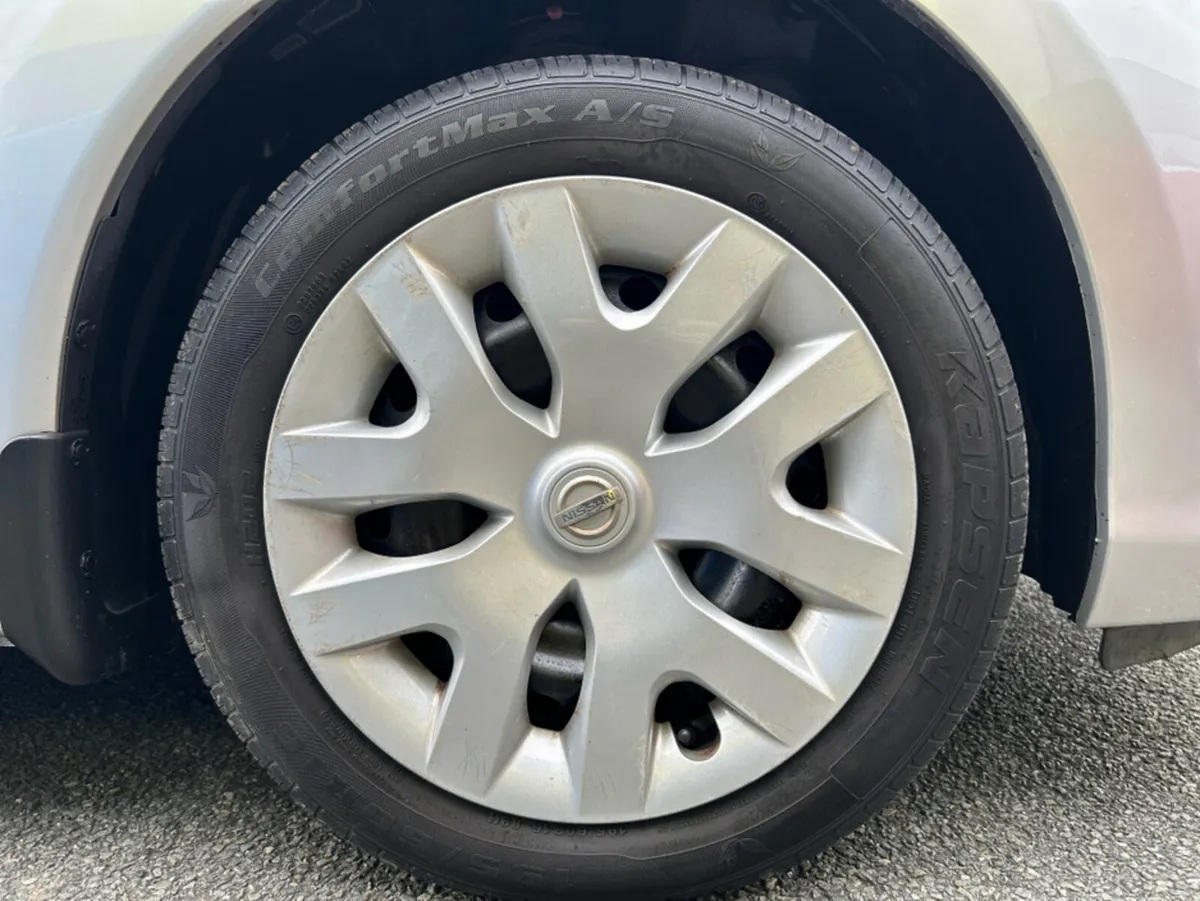 Nissan Pulsar 1.2 PET XE E6 4DR - Image 5