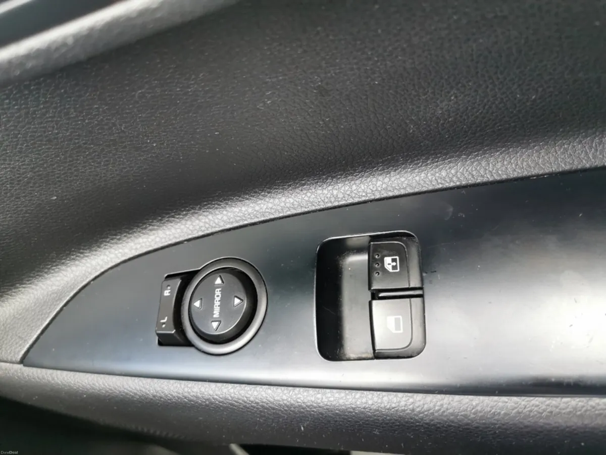 Kia Rio 1.25 1 ISG 84BHP 5DR - Image 4