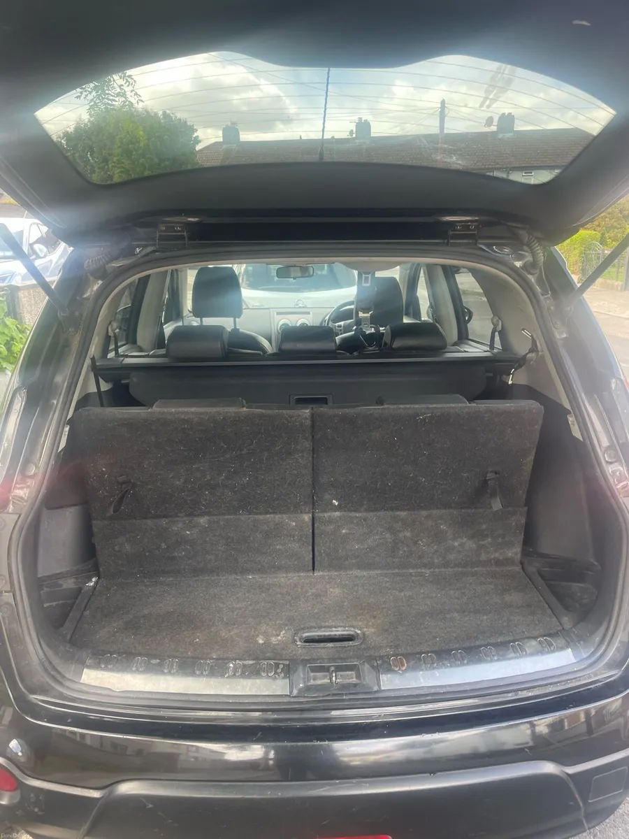 Nissan Qashqai + 2 (7 seater) - Image 3