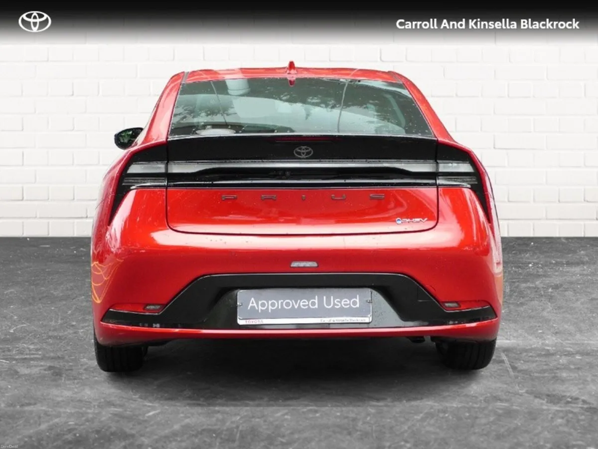 Toyota Prius PRIUS PLUG-IN HYBRID - Image 4