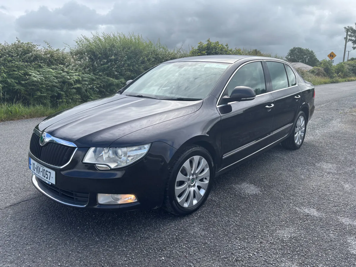 Skoda Superb 2010 2.0 tdi - Image 3