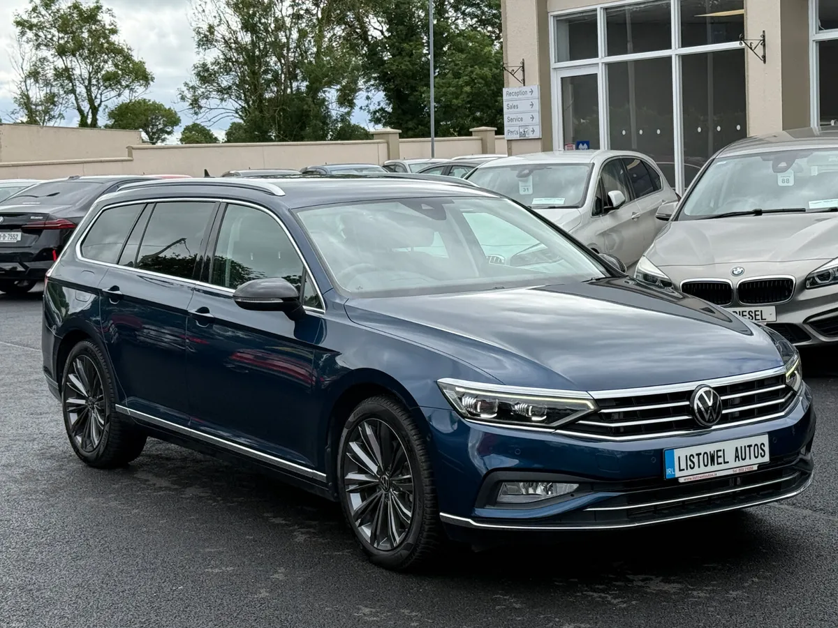 211 VW PASSAT ESTATE ELEGANCE ADVANCED 190BHP AUTO - Image 4