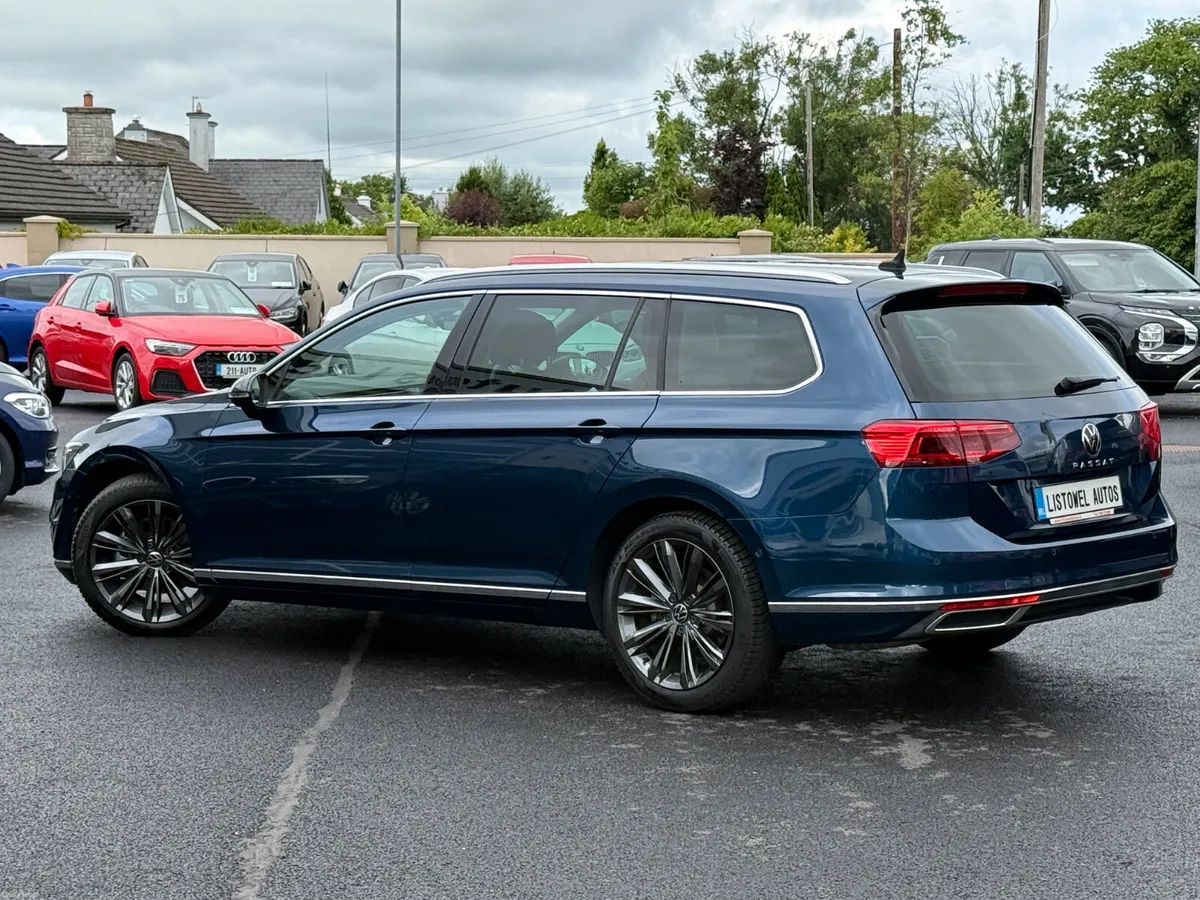 211 VW PASSAT ESTATE ELEGANCE ADVANCED 190BHP AUTO - Image 3