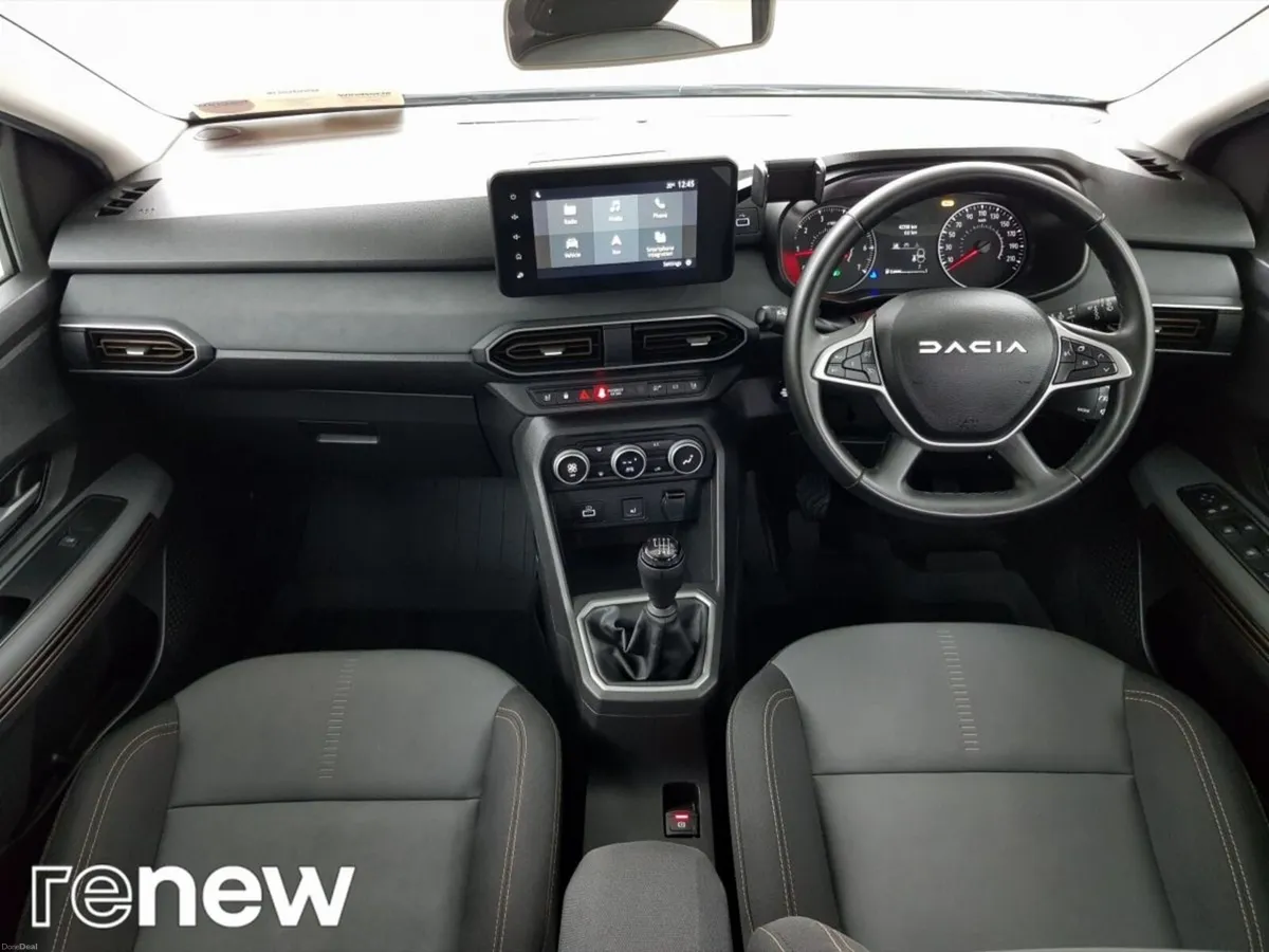 Dacia Jogger TCe 110 Extreme, 7 Seater - Image 4