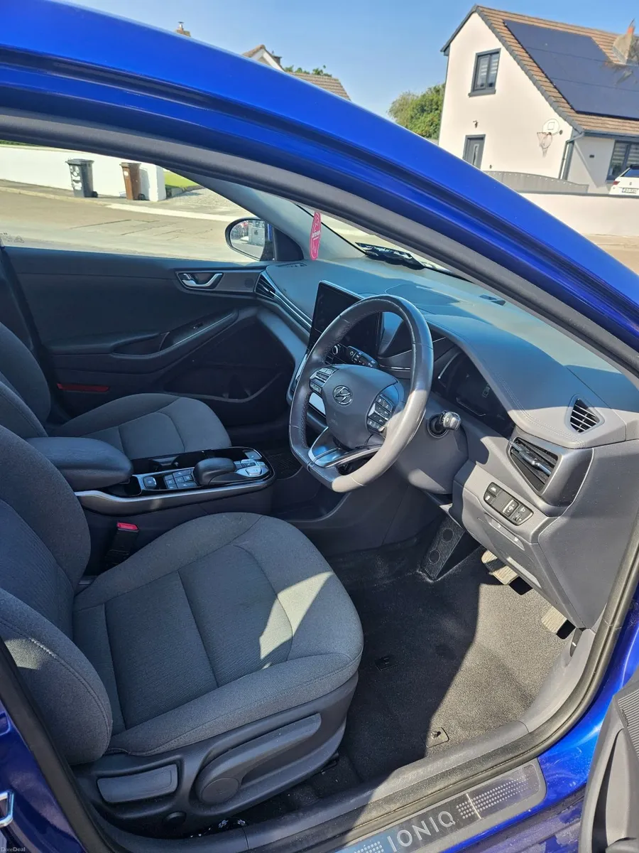 2022 Hyundai IONIQ Electric | 61,000 km | NCT 09/2 - Image 2