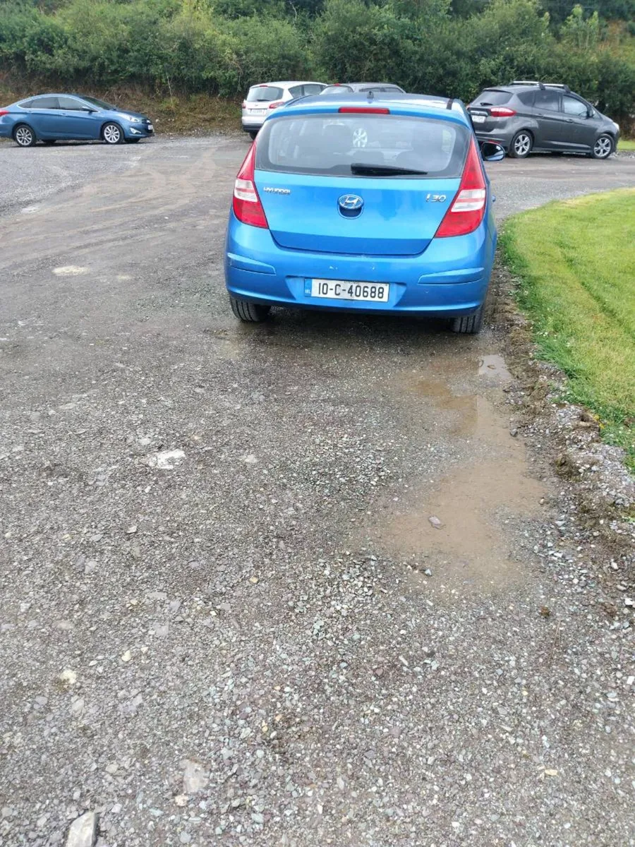 Hyundai I30 petrol - Image 2