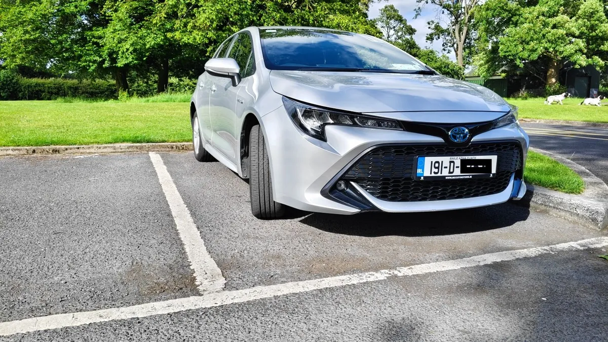 Toyota Corolla 2019 - Image 3