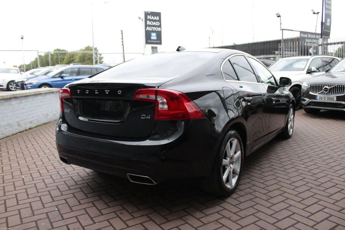 2019 VOLVO S60 D4 4DR SE LUXURY SALOON AUTOMATIC - Image 4