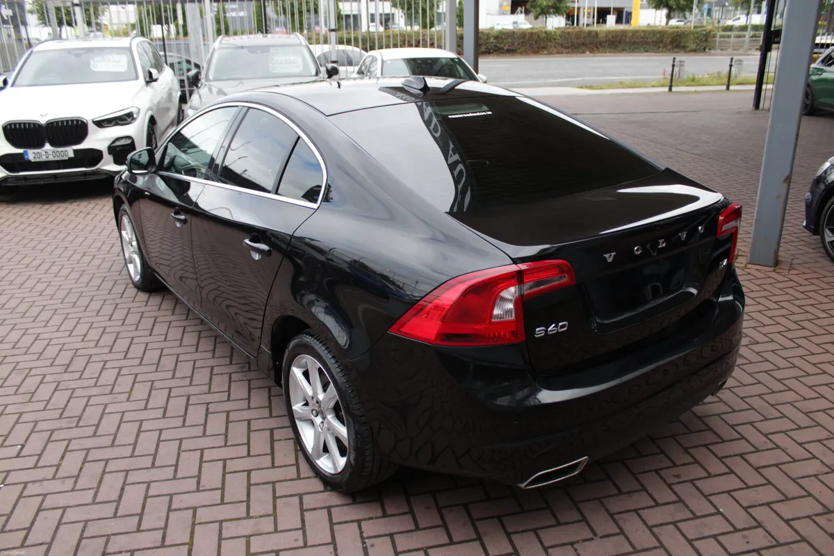 2019 VOLVO S60 D4 4DR SE LUXURY SALOON AUTOMATIC - Image 6