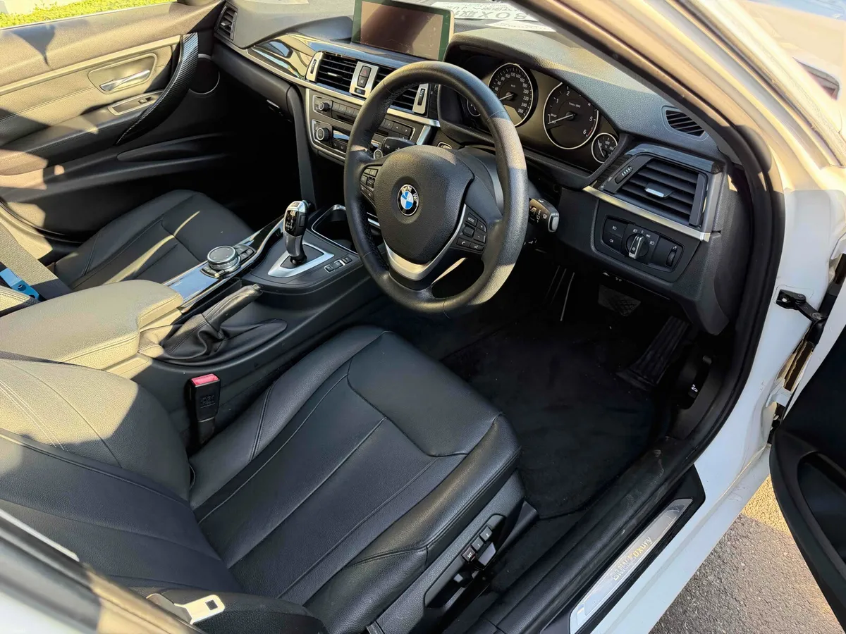 BMW 320D LUXURY AUTO 2015 - Image 3