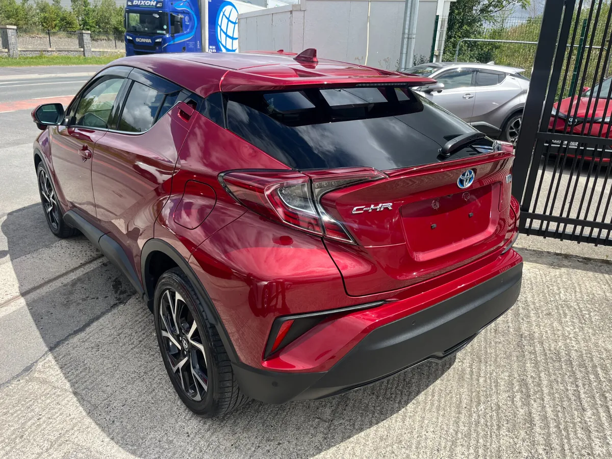 TOYOTA CHR 2018, 1.8 HYBRID AUTO LOW KM HIGH SPEC - Image 4