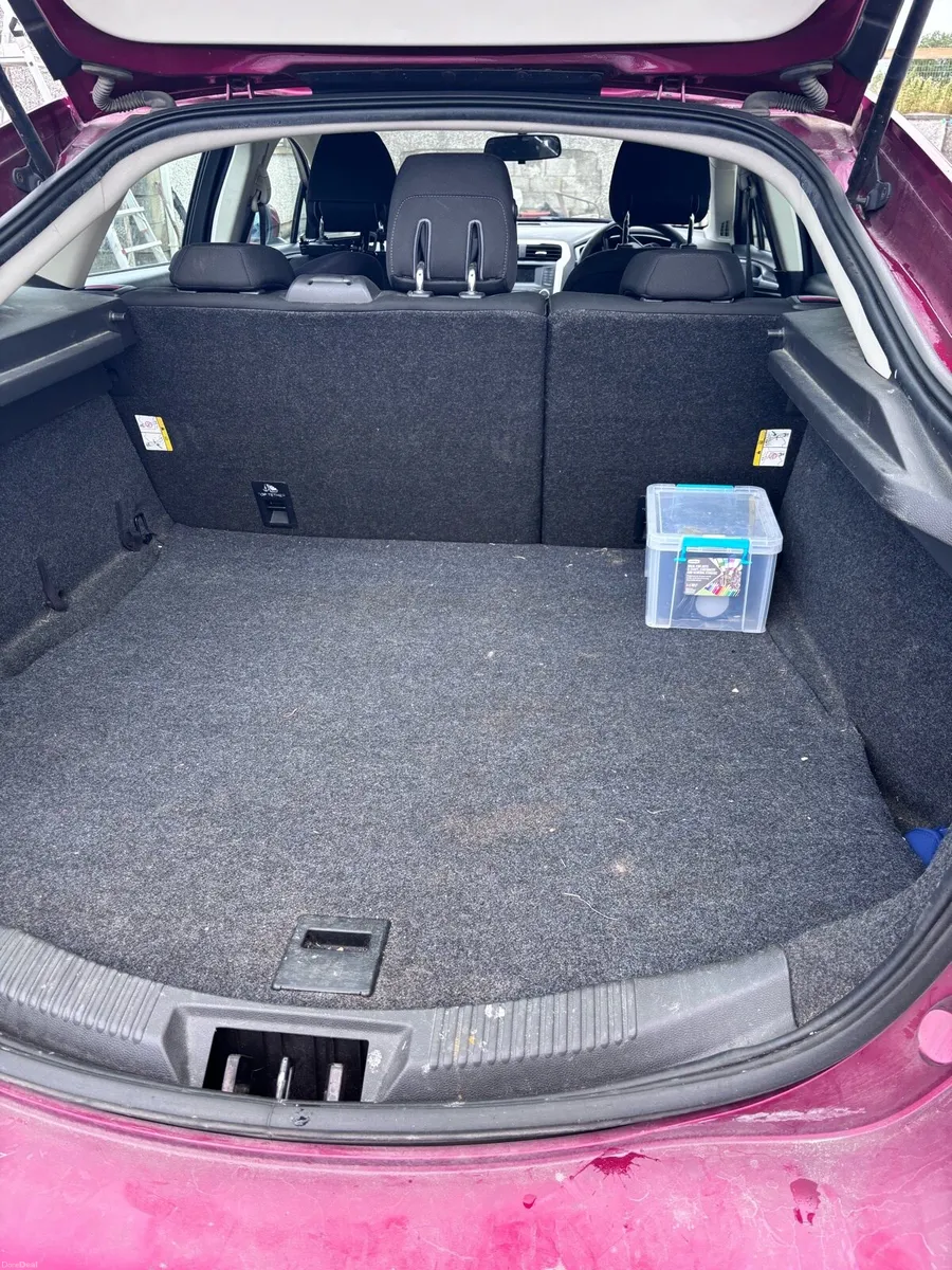 Ford mondeo - Image 2