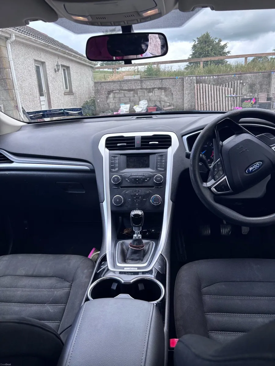 Ford mondeo - Image 4
