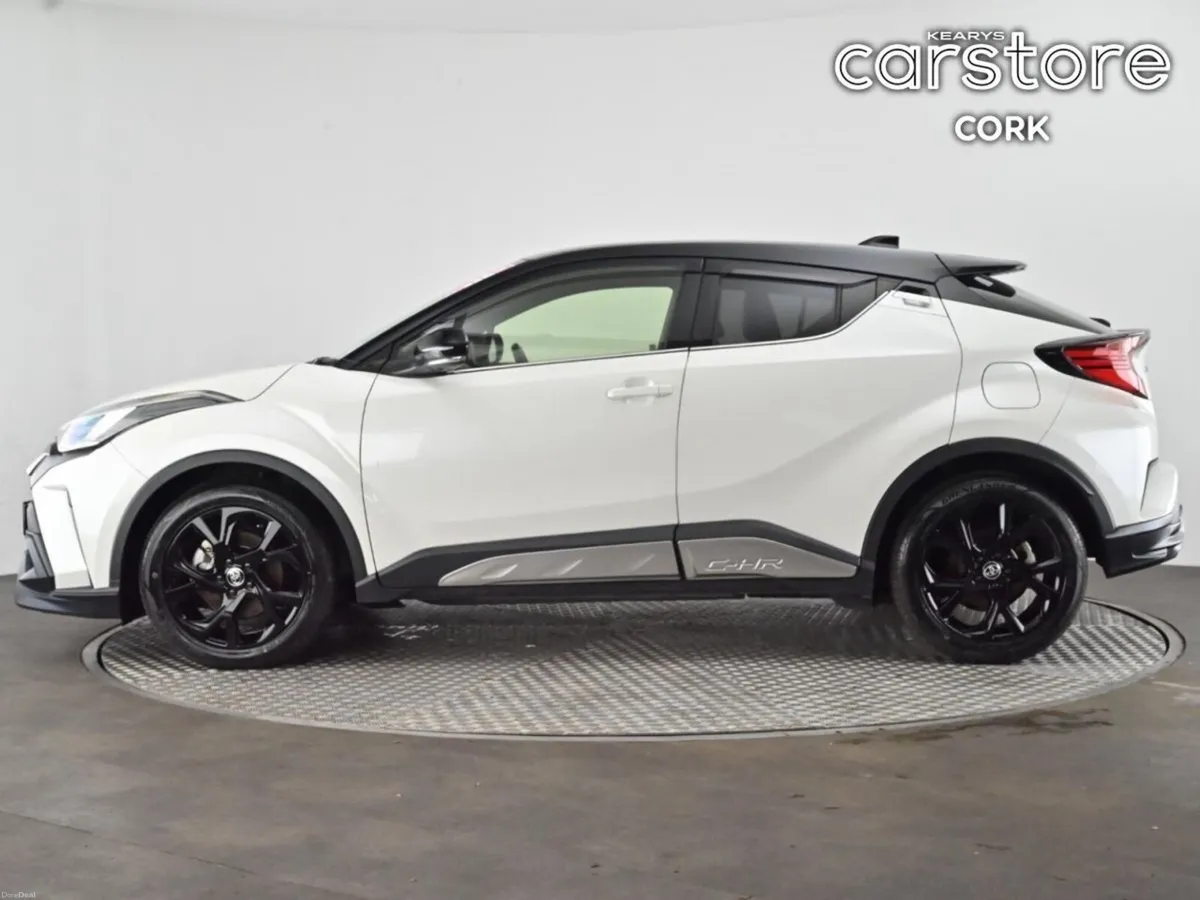 Toyota C-HR 1.8 HYBRID Auto - Image 6
