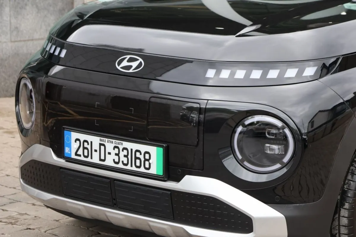 Hyundai INSTER Inster Elegance 49 kW, Demo Sale - Image 4