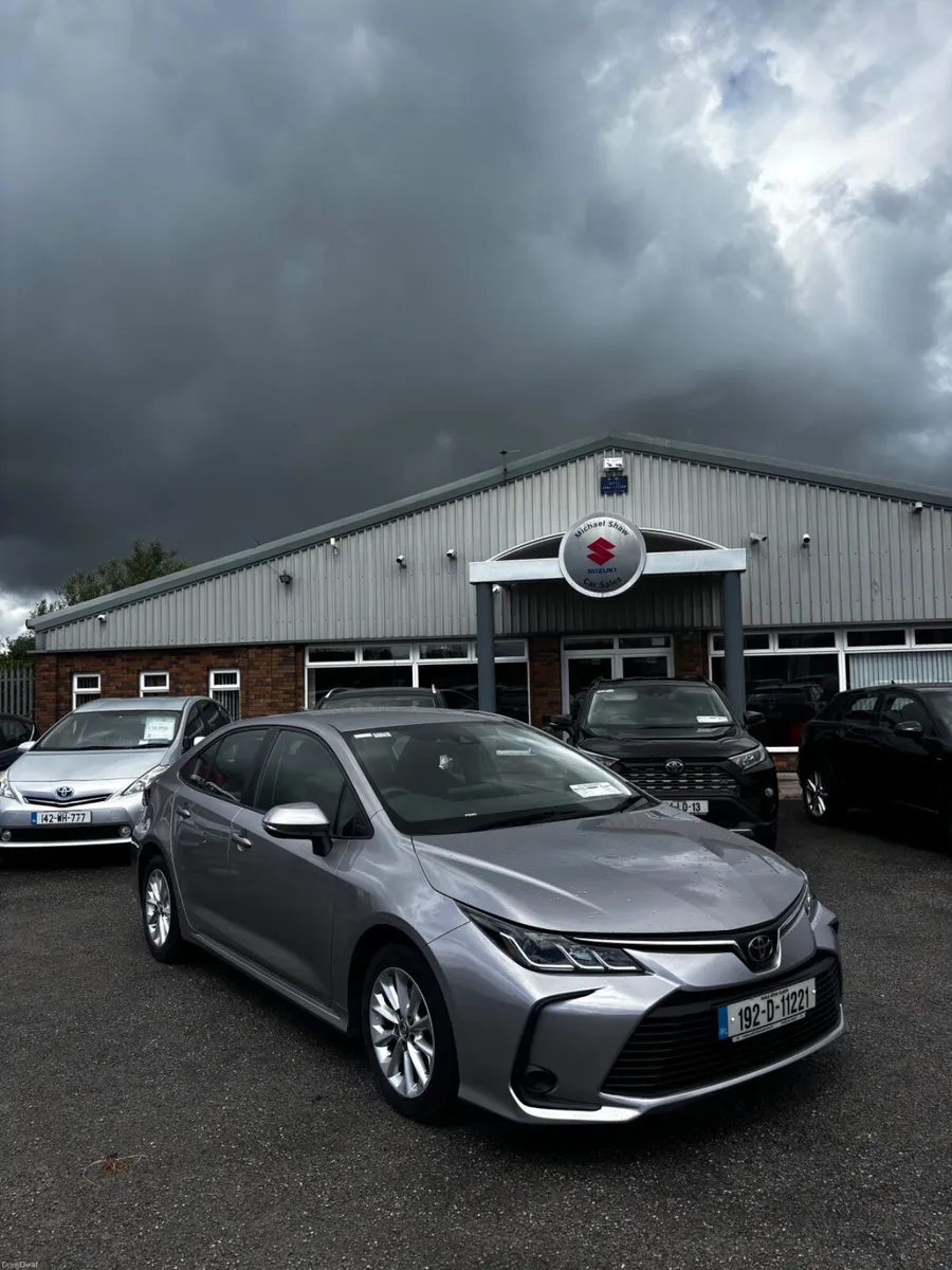 192 Toyota Corolla 1.6 petrol Manual - Image 1