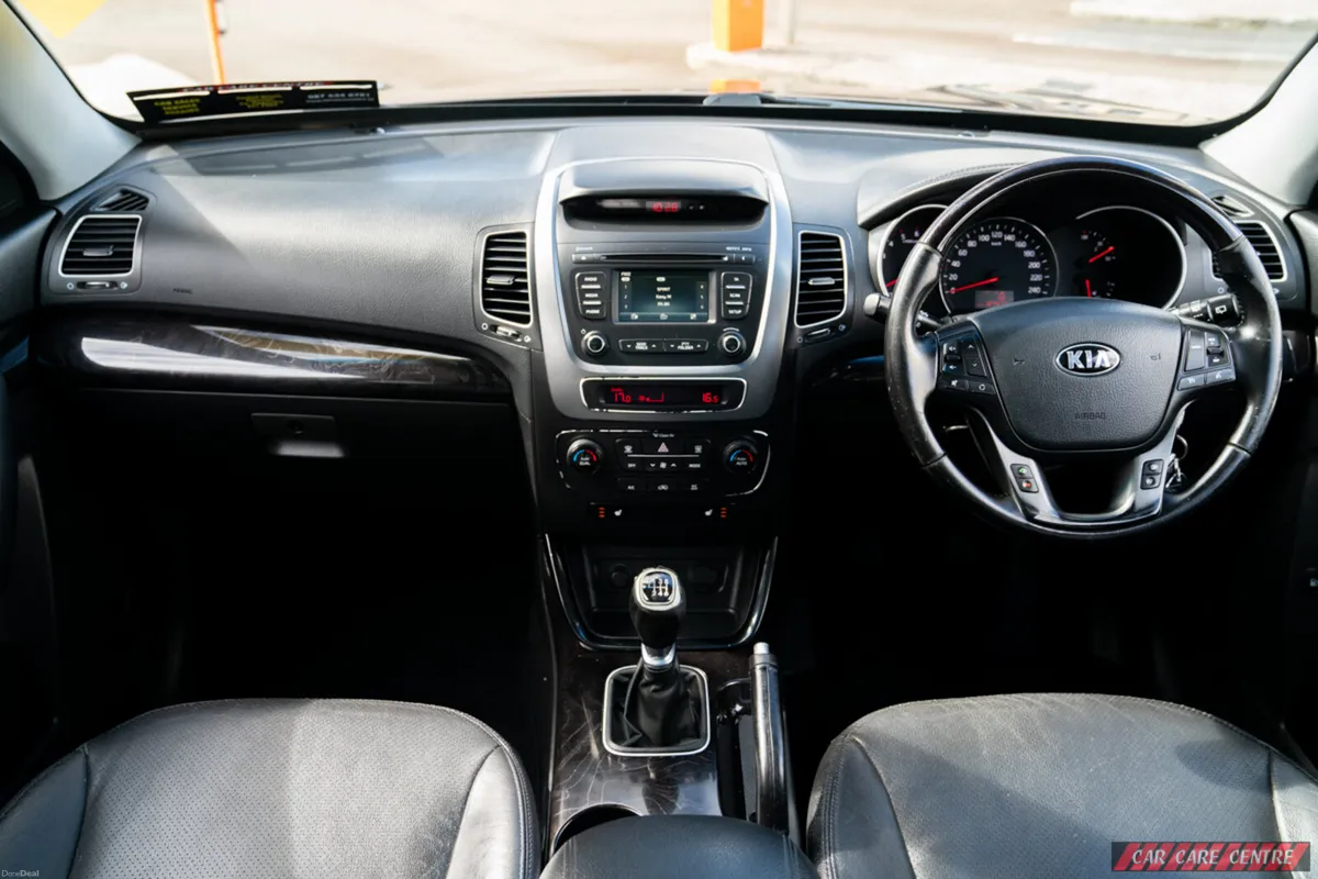 🔥 2014 Kia Sorento 2.2 Diesel 4WD Platinum 🔥 - Image 4