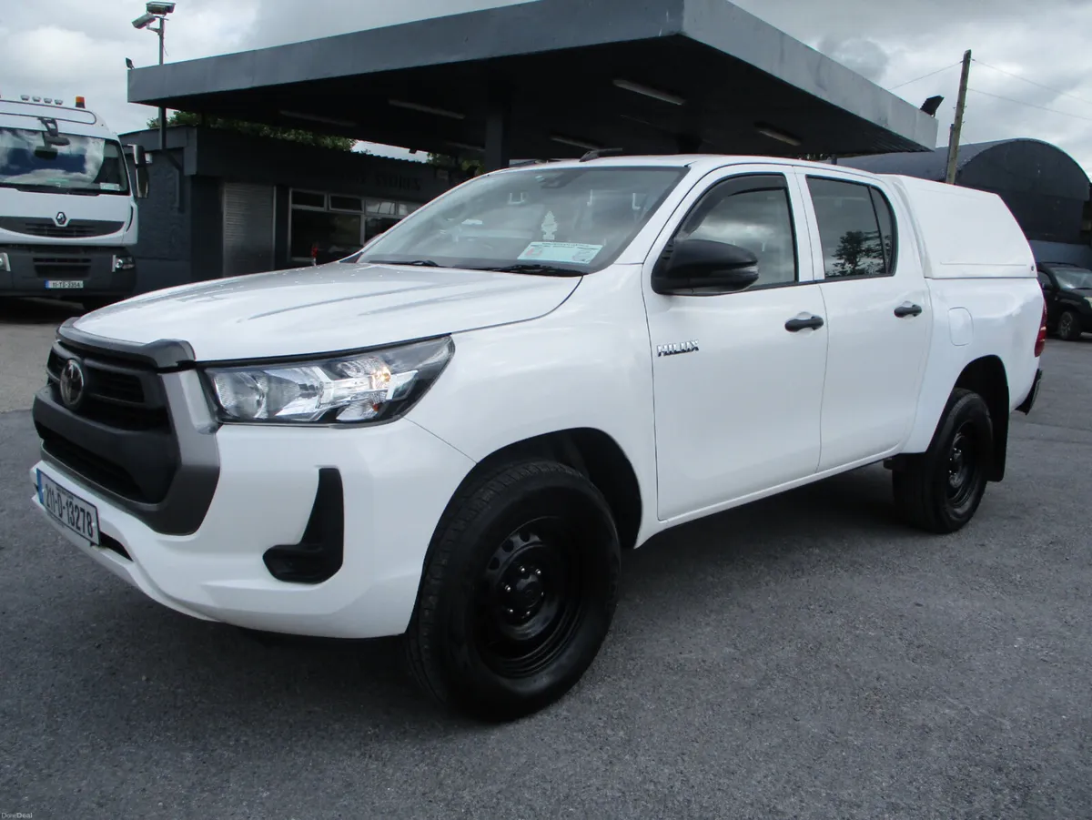 Toyota Hilux 2.4 D4D CREWCAB - Image 3