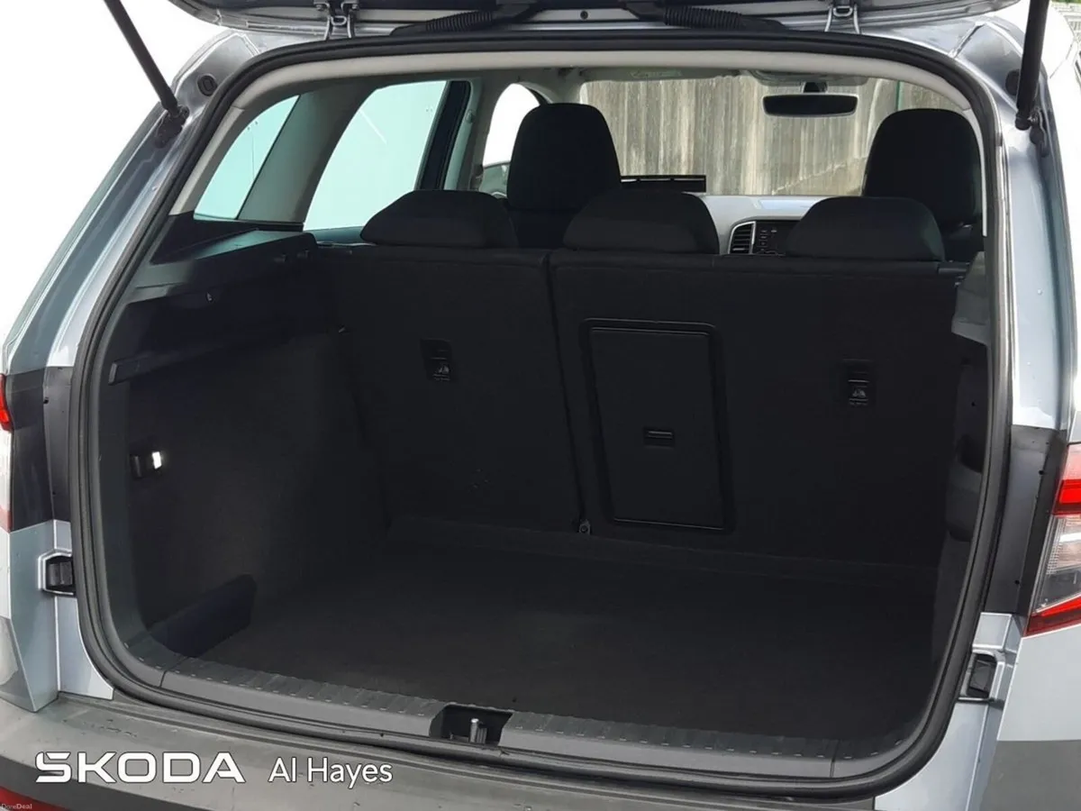 Skoda Karoq **AUTOMATIC**SAT-NAV**STYLE 1.6TDI 115 - Image 6