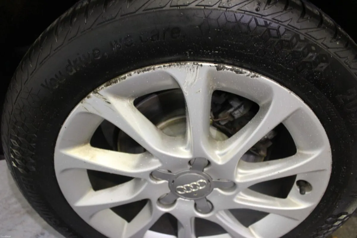 Audi A3 1.6 TDI SE 3DR - TENDER 25 - Image 4