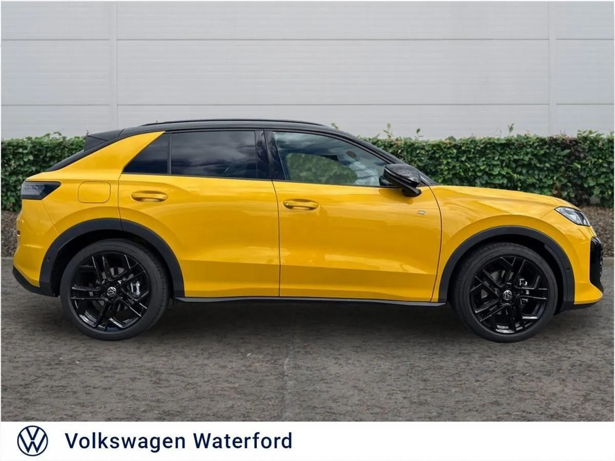 Volkswagen T-Roc R-LINE 1.5TSI 150HP MHEV - Image 4