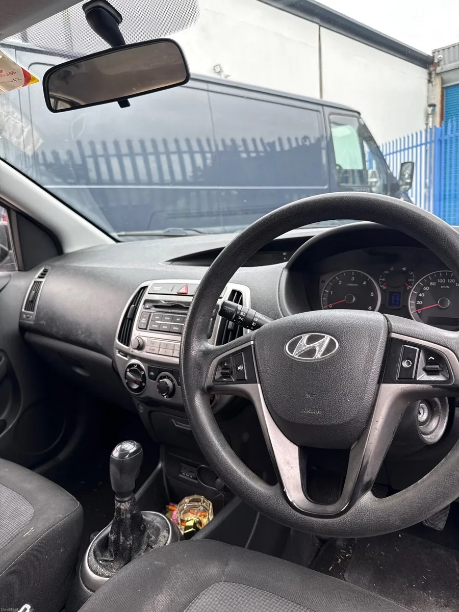 Hyundai i20 2013 - Image 4