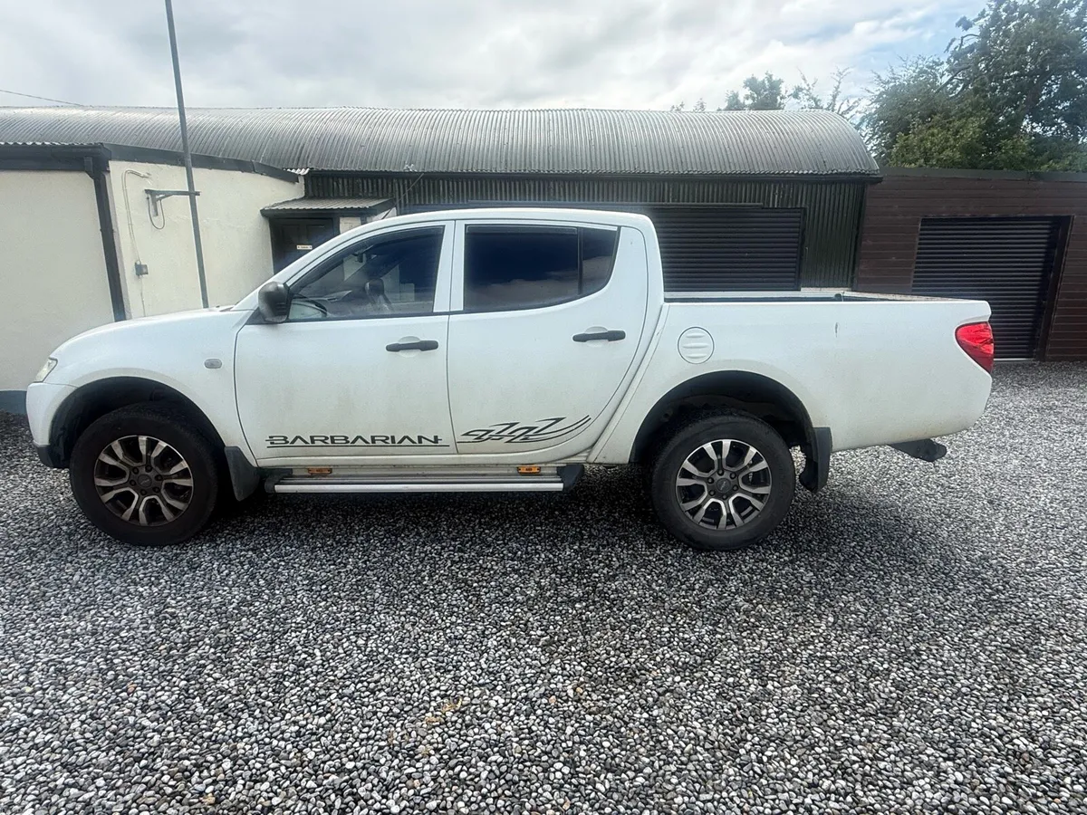 Mitsubishi L200 - Image 2