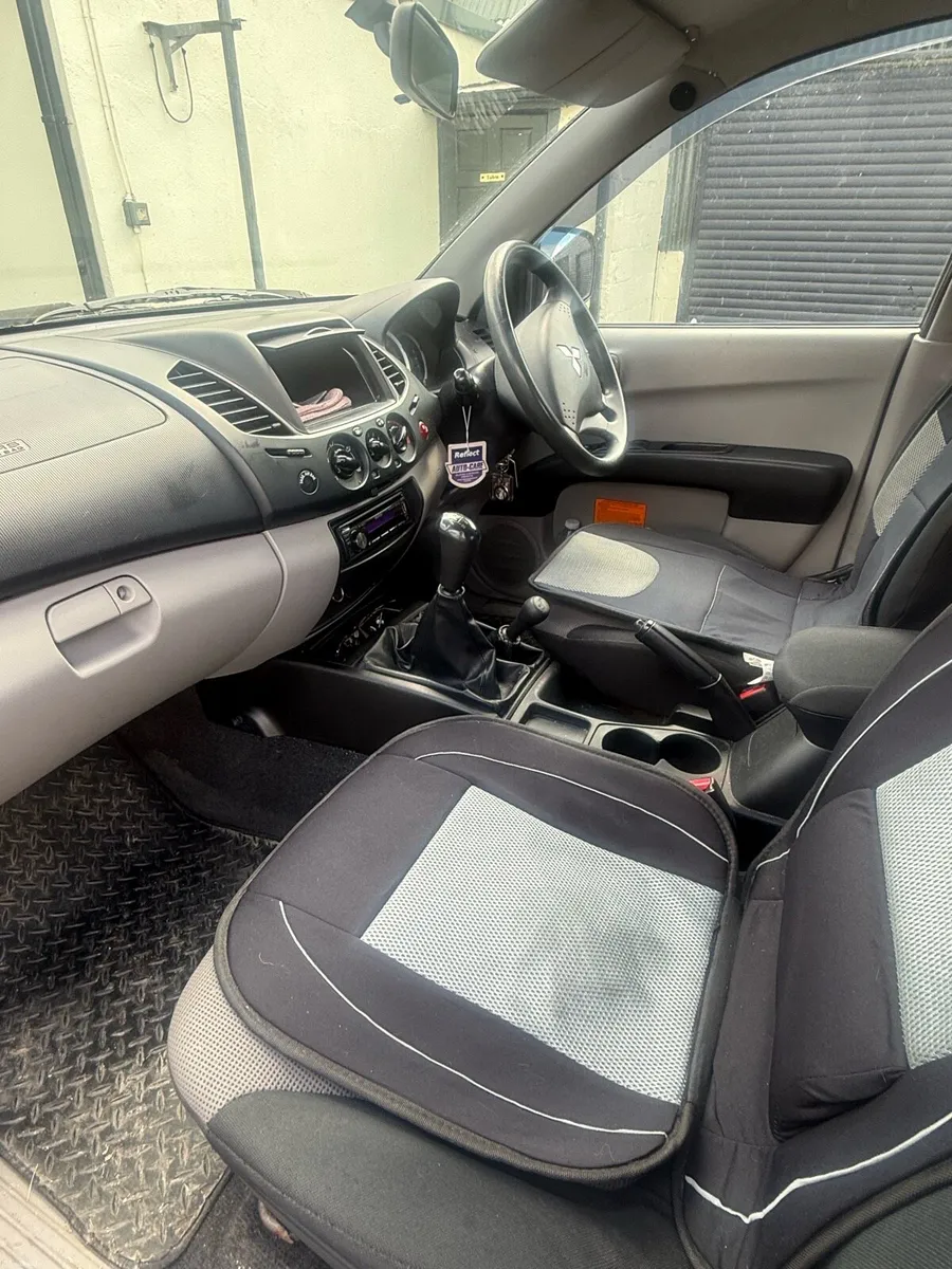 Mitsubishi L200 - Image 4
