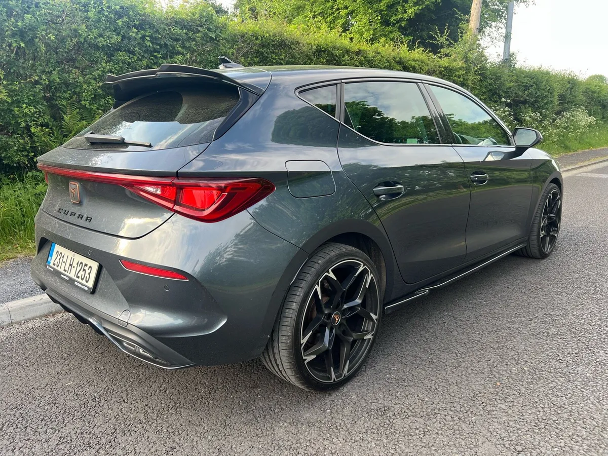 Cupra Leon 1.5 Etsi Auto Might P/x - Image 2
