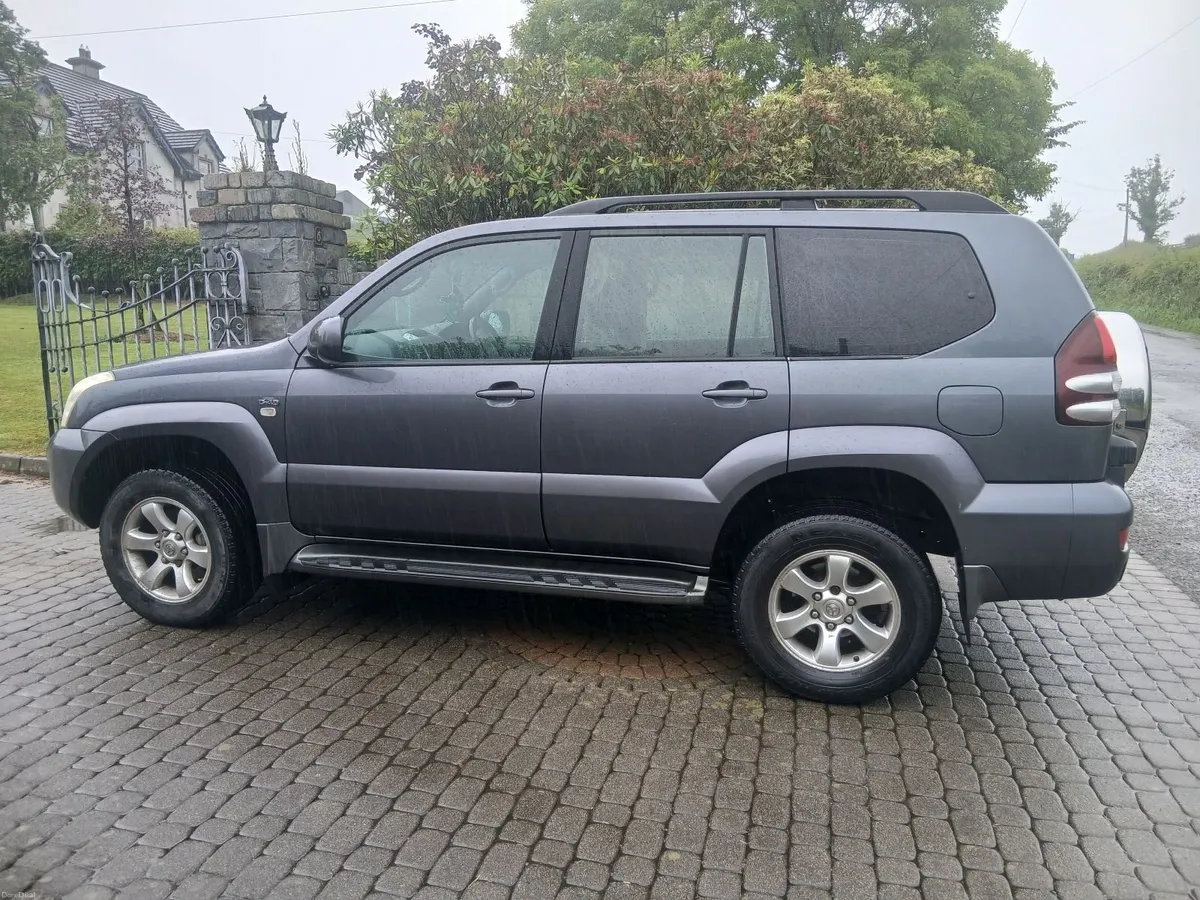 Toyota Land Cruiser 2006 - Image 4