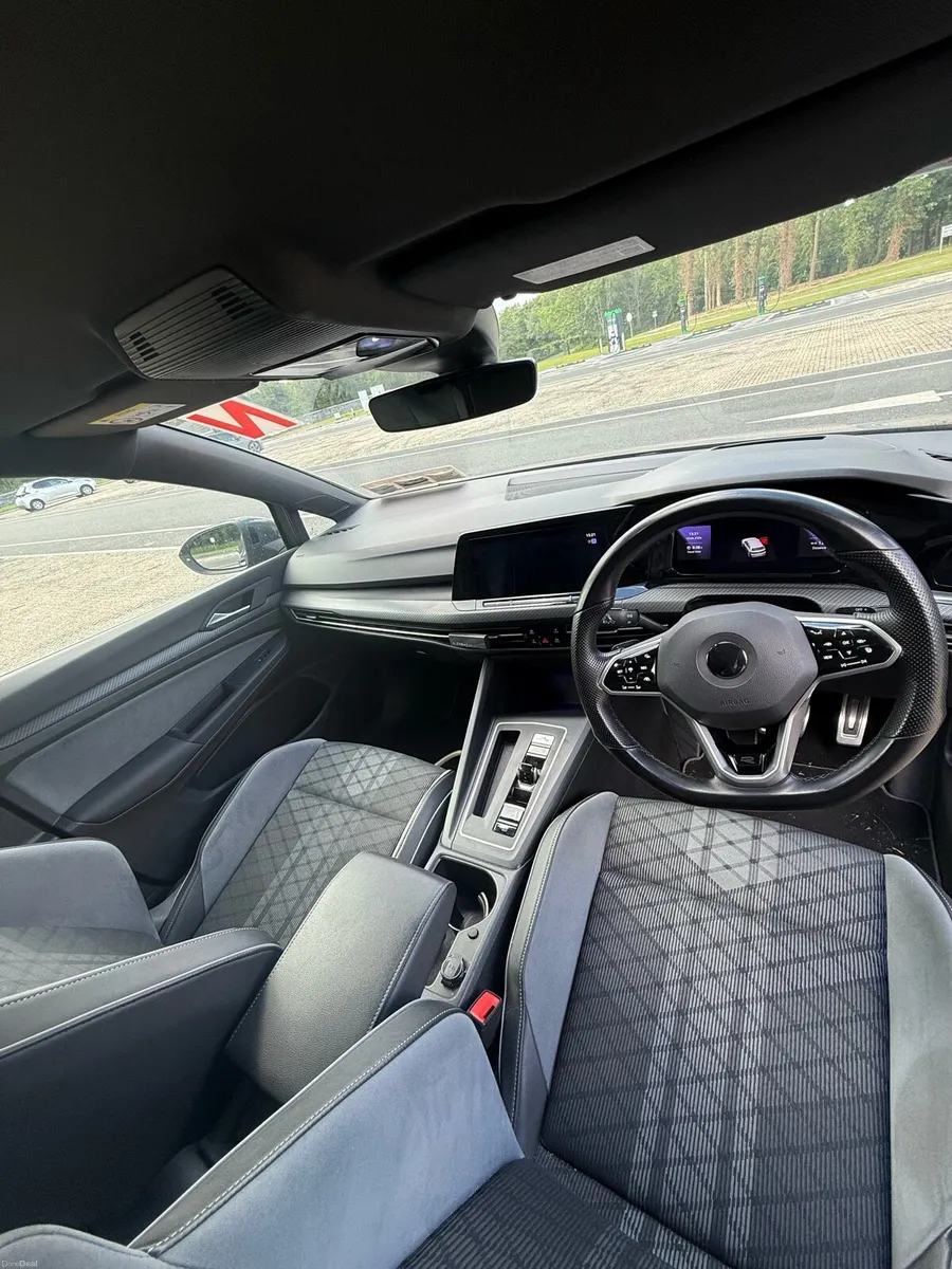 Golf R line 2021 etsi 1.6L - Image 4