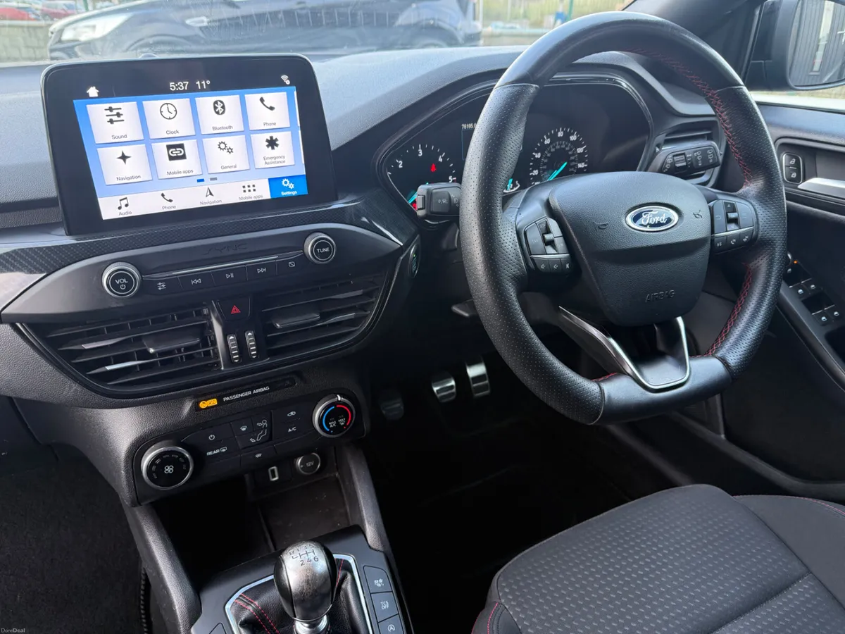 2020 Ford Focus 1.5D ST Line 5dr - Image 3