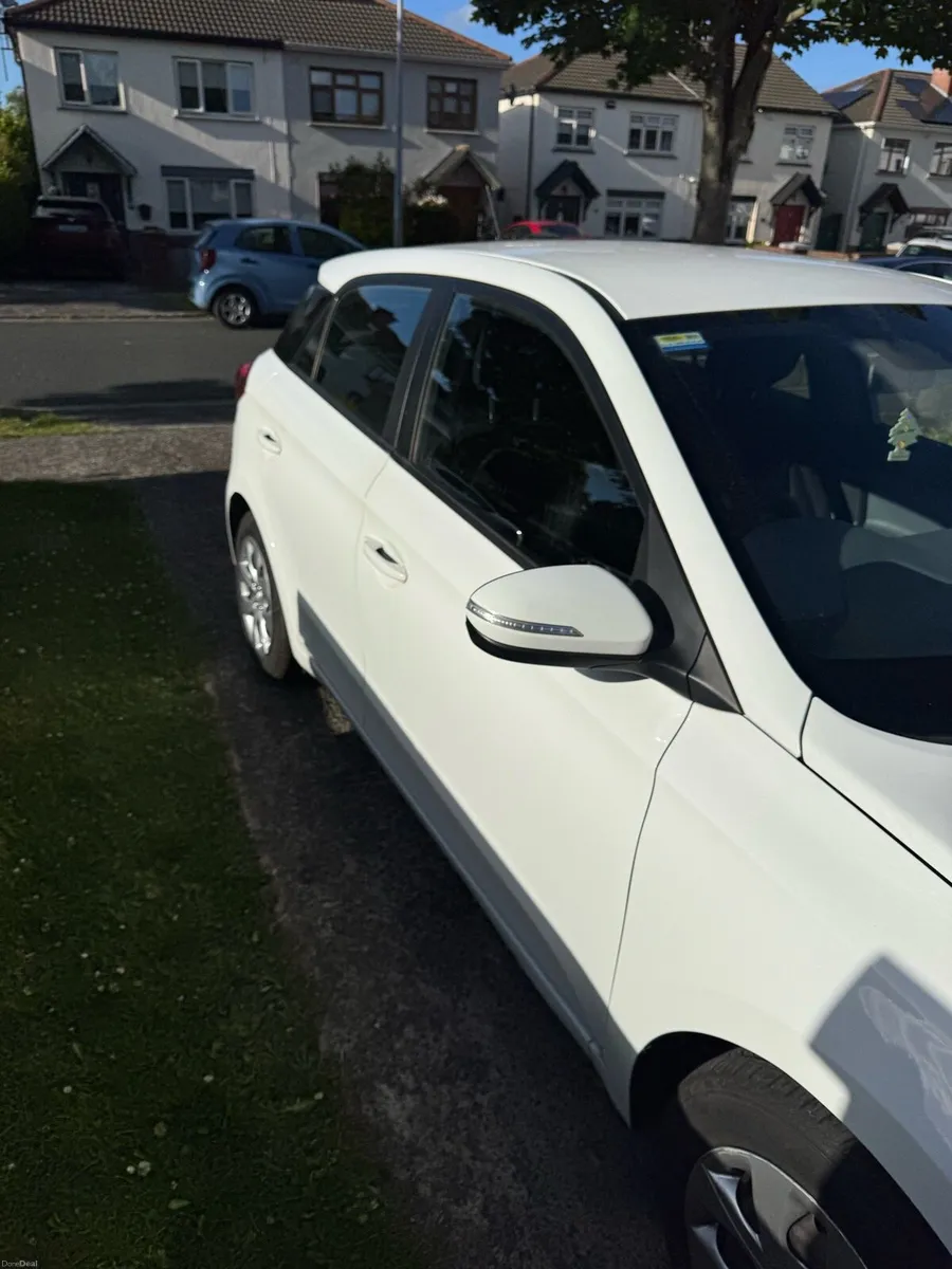 Hyundai i20 Low Mileage - Image 4