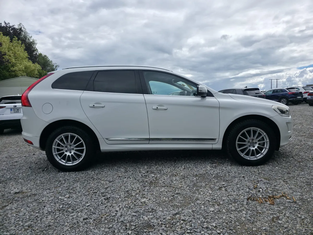 2016 Volvo XC60 D4 Classic - Image 6