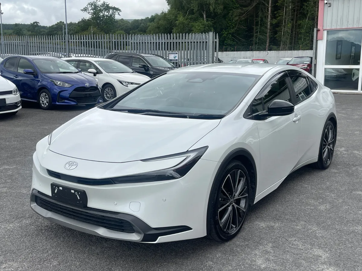 2023-1 Toyota Prius - Image 3