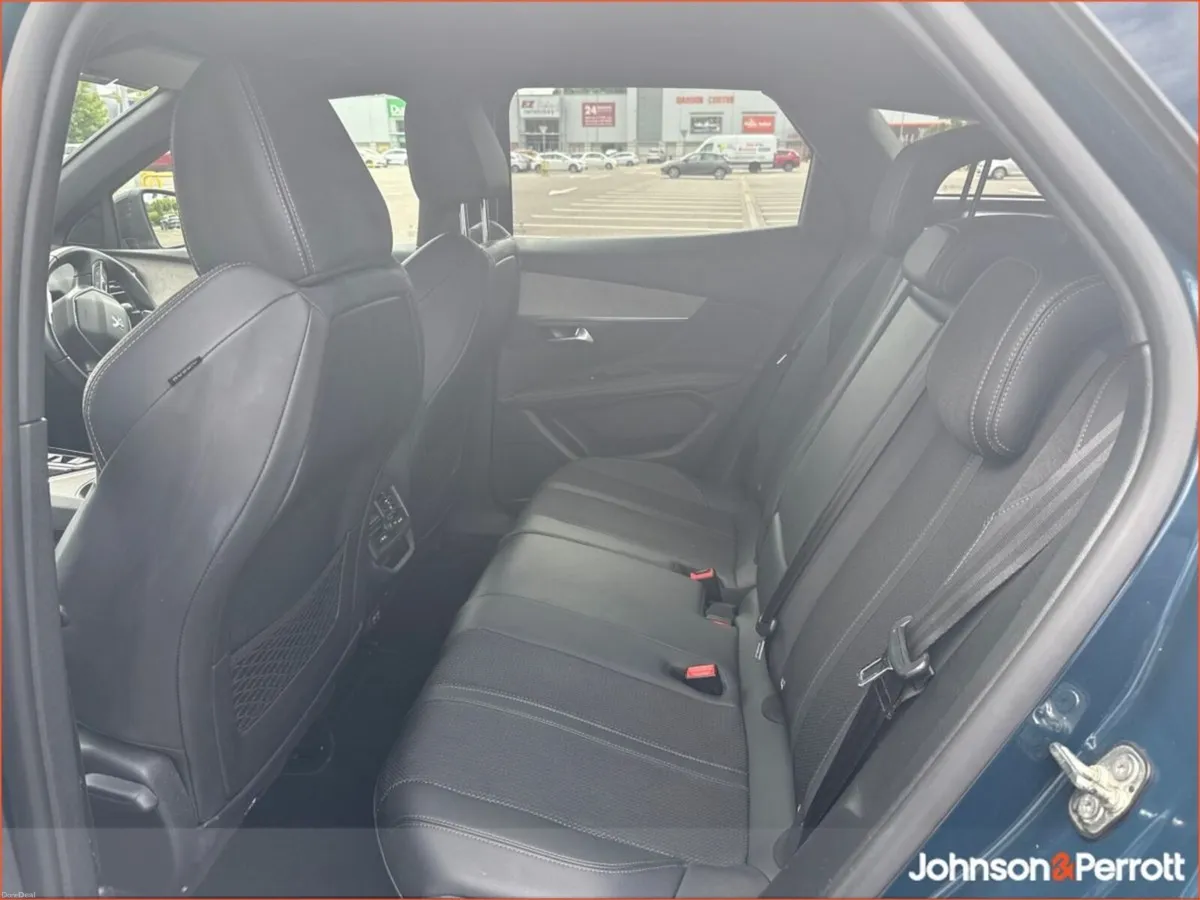 Peugeot 3008 *Coming Soon* 1.5 BlueHDi 130bhp Auto - Image 5