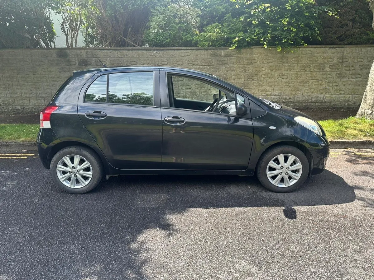 Toyota Yaris Sport *NCT 05/27, tax 12/26* - Image 3