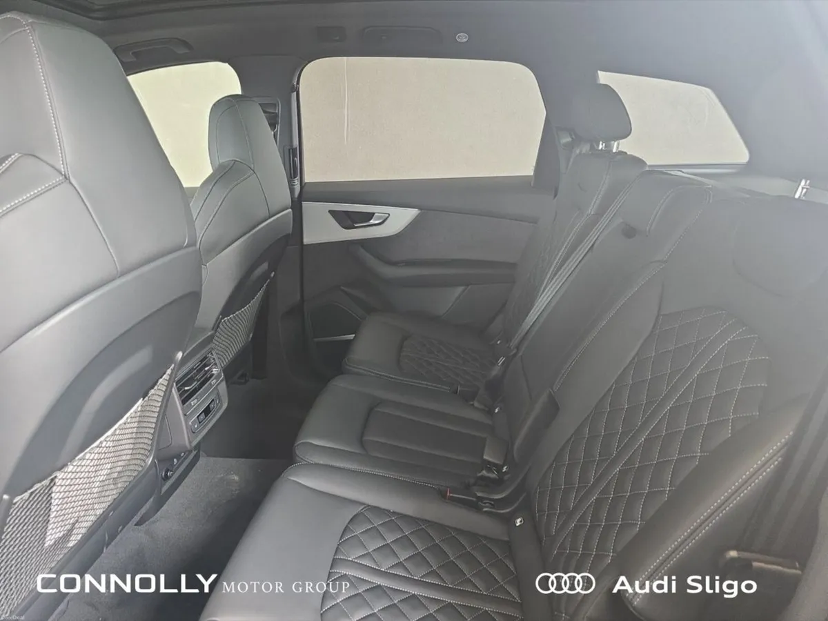 Audi Q7 Competition TFSI e quattro 490bhp Auto Hug - Image 6