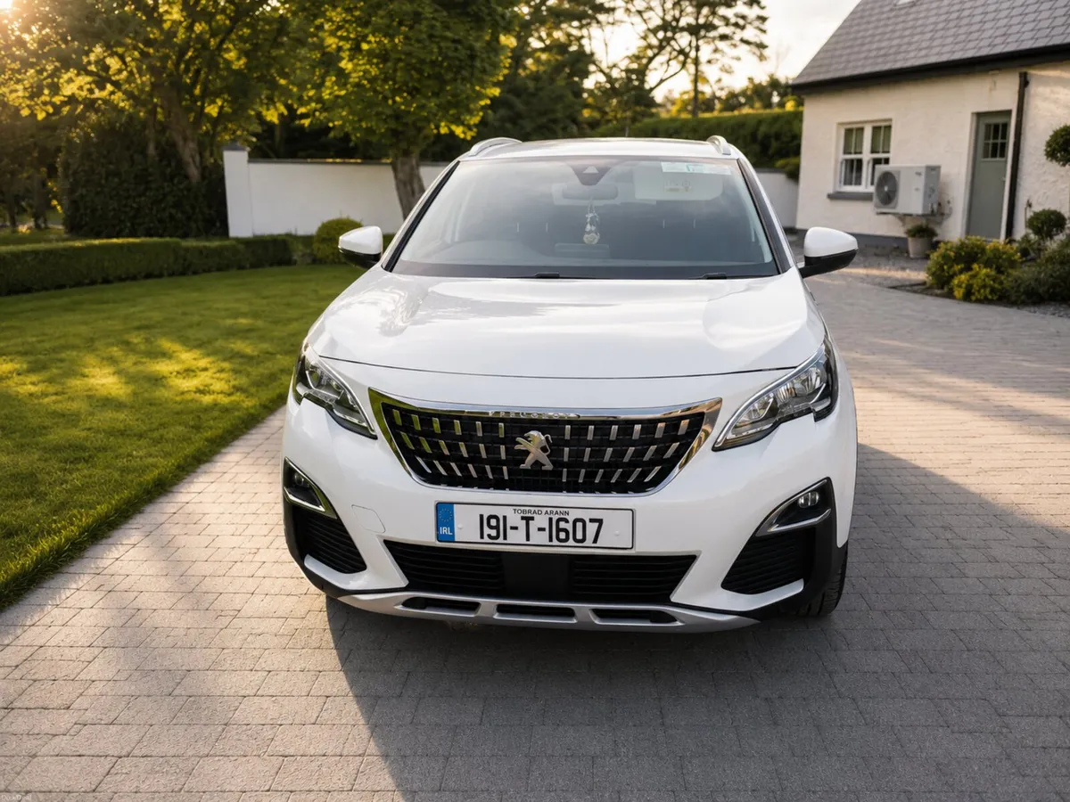 2019 Peugeot 3008 1.5 BlueHDi Diesel - Image 2